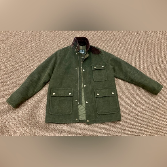 Men’s XL Green Wool BARBOUR Classic Tartan Lined Corduroy Collar Jacket - Picture 3 of 14